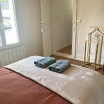 펜션 Charming House With Terrace 5 Min De La Gare