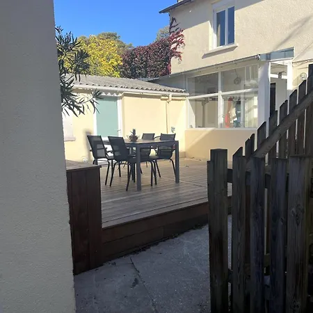 Charming House With Terrace 5 Min De La Gare Laval (Mayenne)