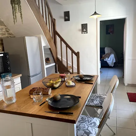 Charming House With Terrace 5 Min De La Gare *