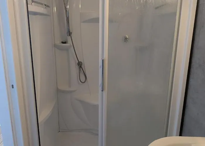 Charming House With Terrace בית נופש *